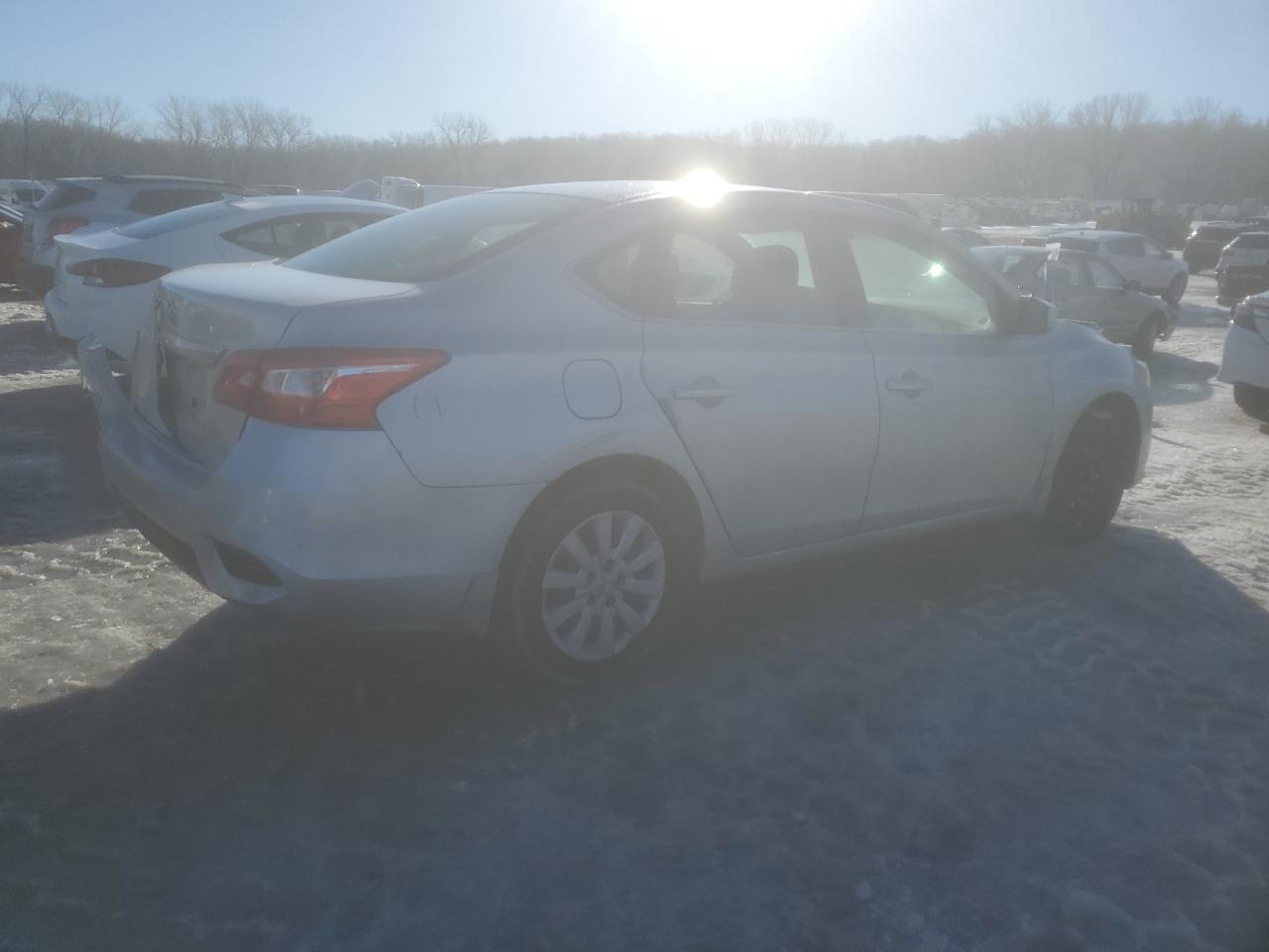 2018 Nissan Sentra - Image 3