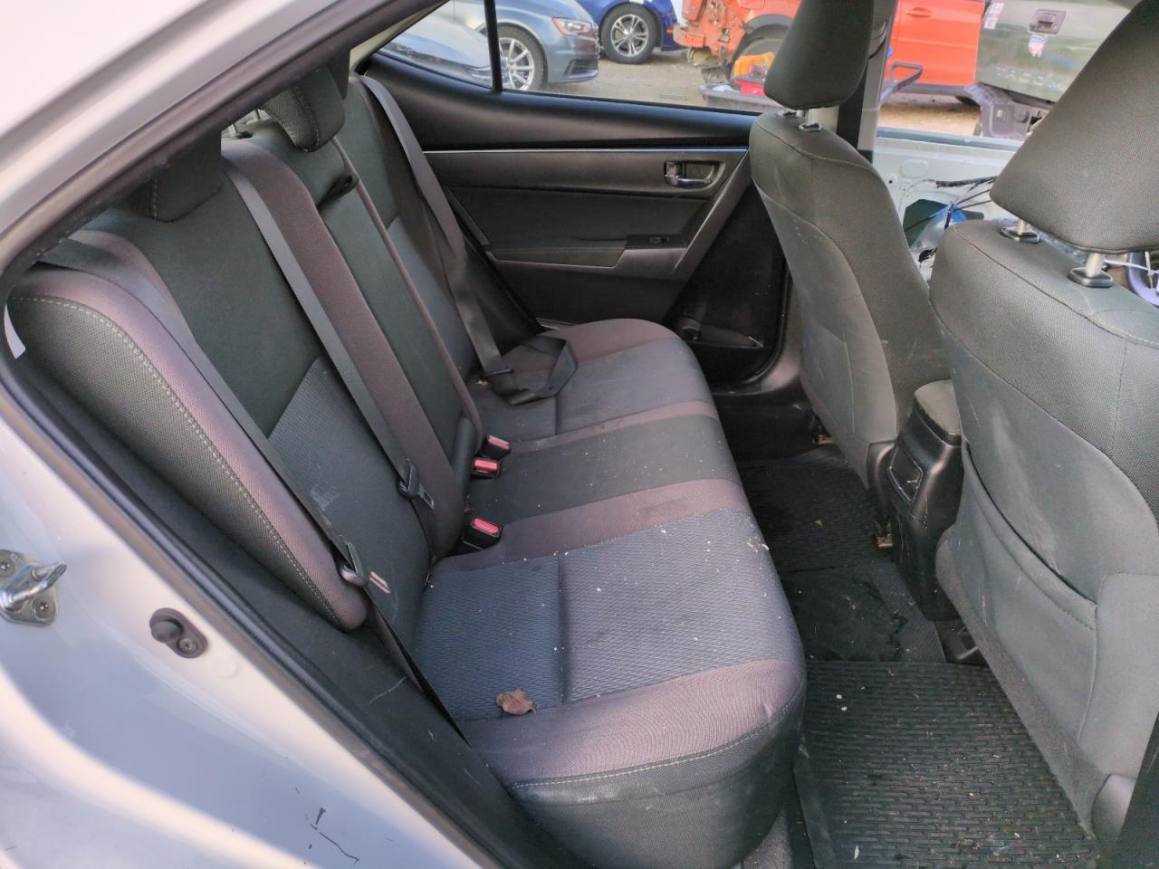 2018 Toyota Corolla L VIN: 2T1BURHE0JC104707 Lot: 88170885