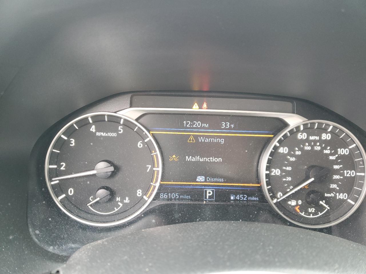 2021 Nissan Altima - Image 9