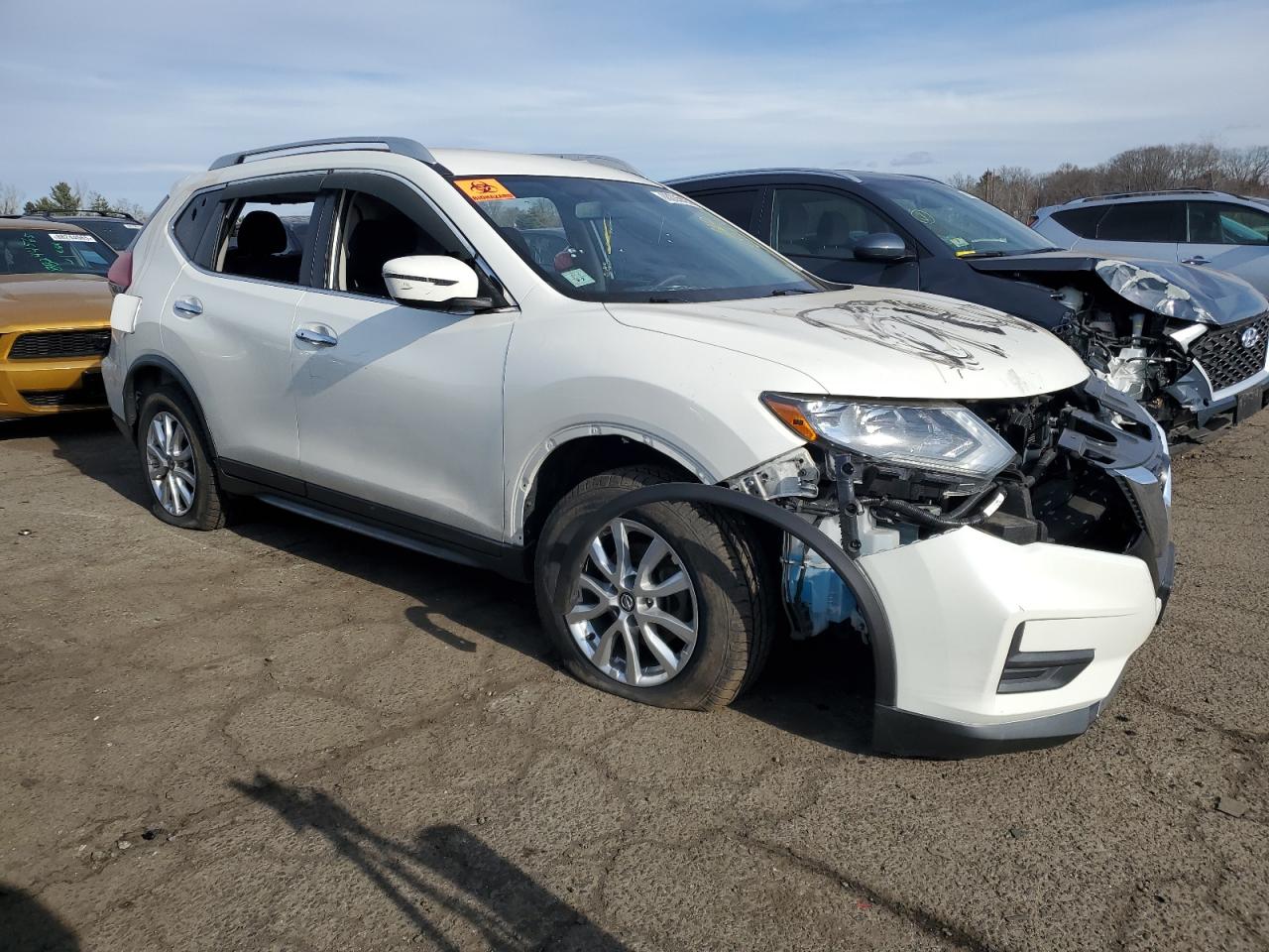 2018 Nissan Rogue - Image 4