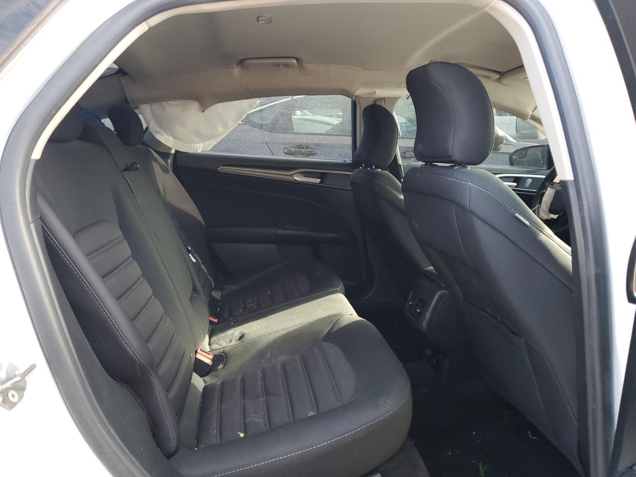 2018 Ford Fusion - Image 10