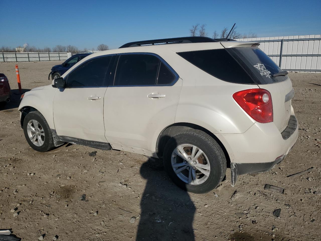 2015 Chevrolet Equinox - Image 2