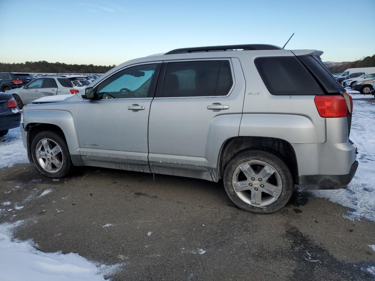 2013 GMC Terrain - Image 2