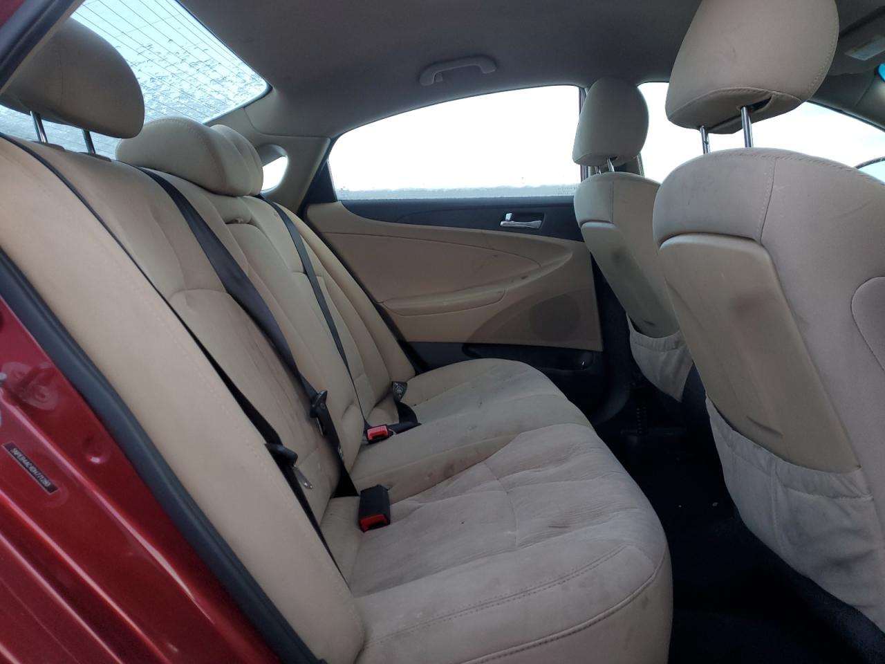 2013 Hyundai Sonata - Image 10