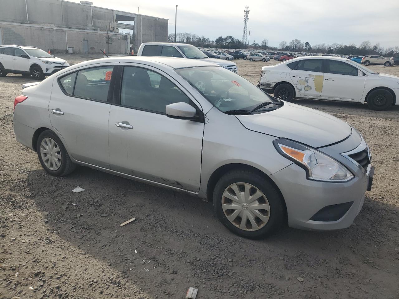 2017 Nissan Versa - Image 4