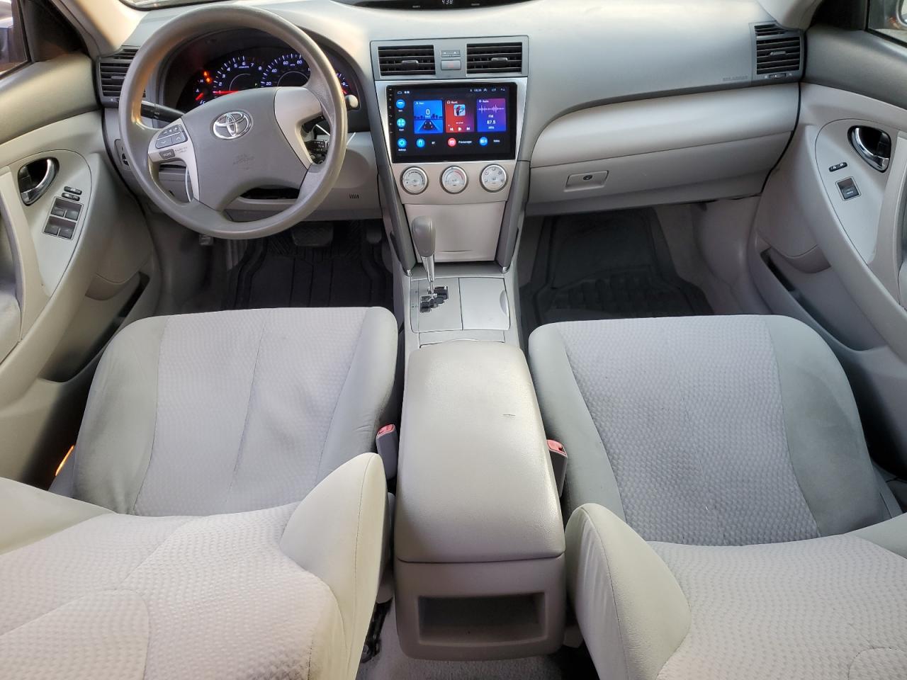 2011 Toyota Camry - Image 8