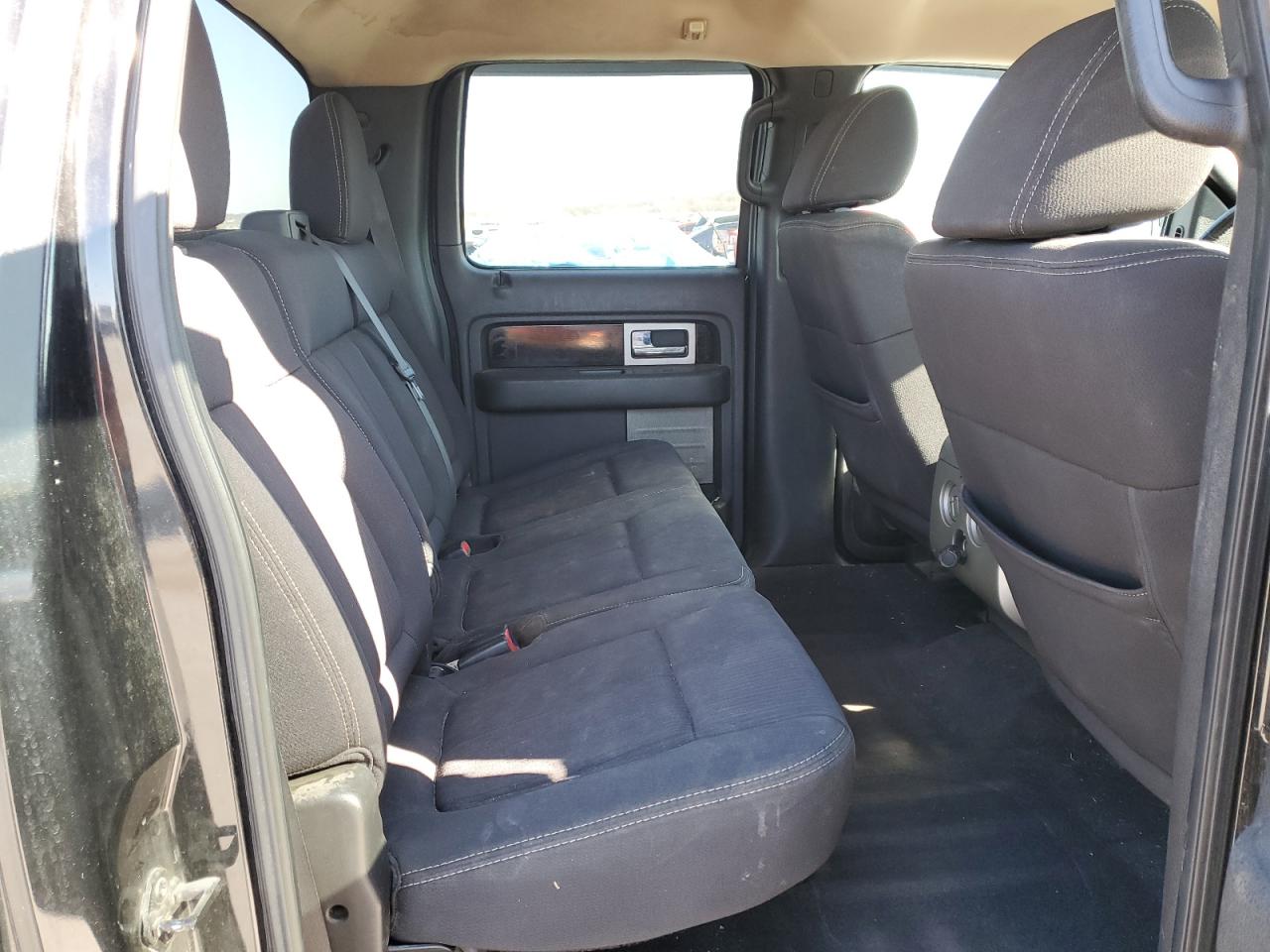 2010 Ford F-150 - Image 10