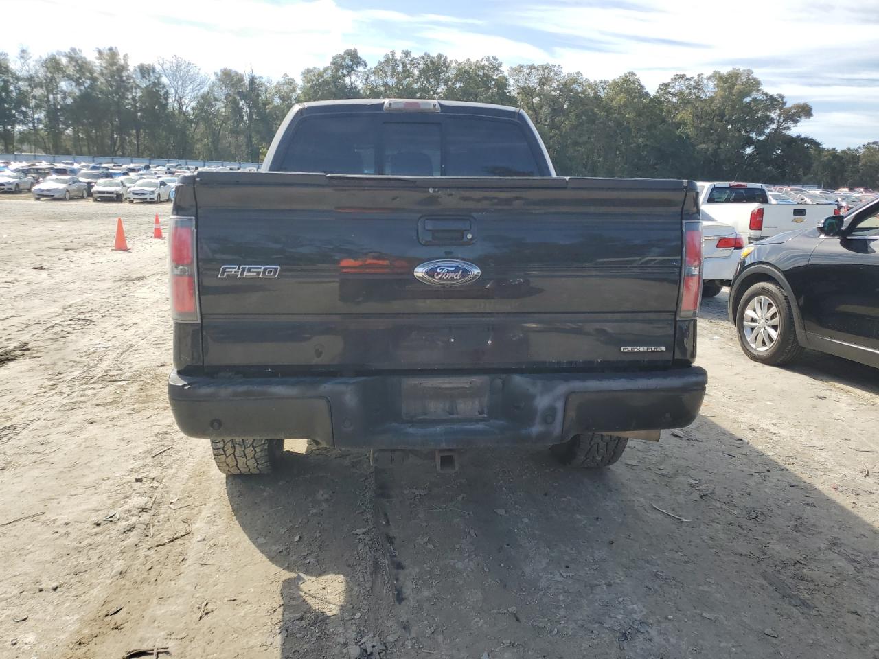 2011 Ford F-150 - Image 6