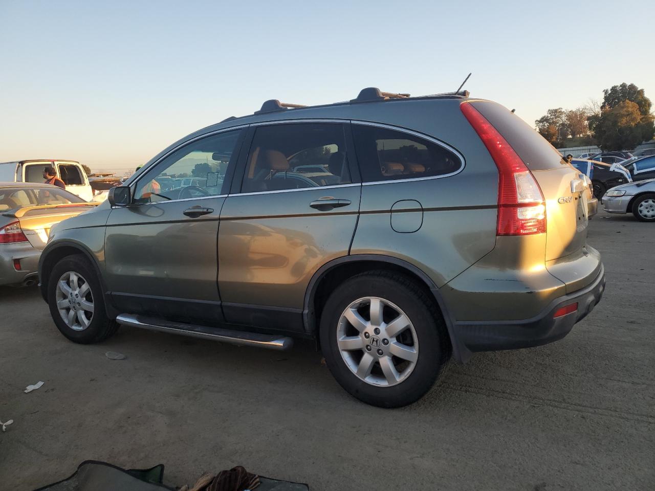 2008 Honda CR-V - Image 2