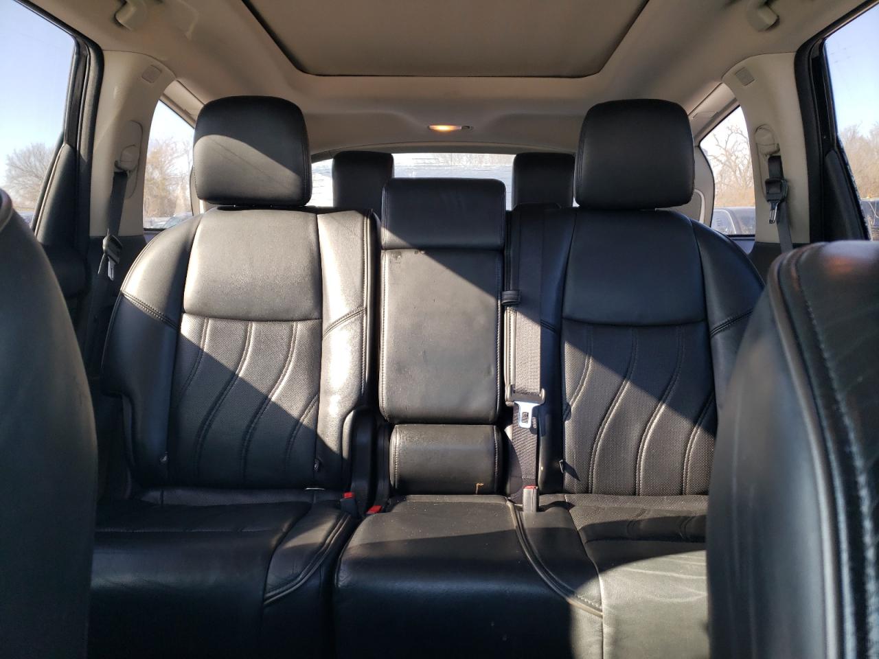 2015 Infiniti QX60 - Image 10