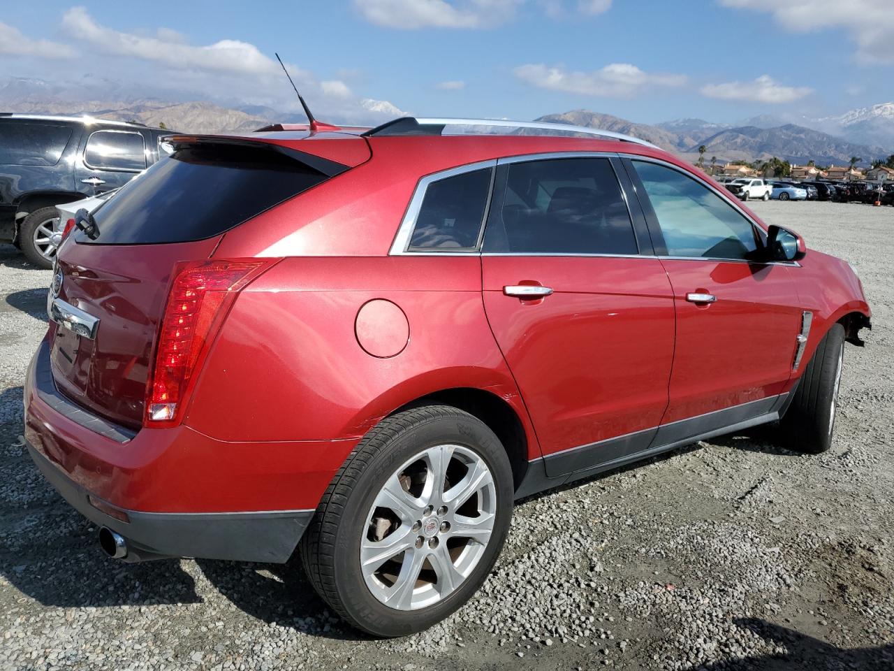 2010 Cadillac SRX - Image 3
