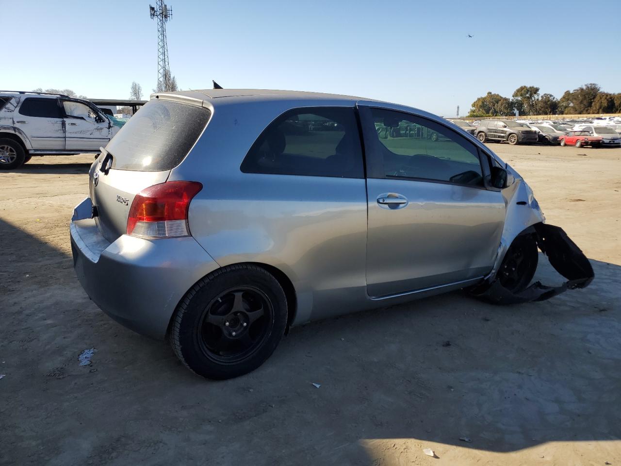 2009 Toyota Yaris - Image 3