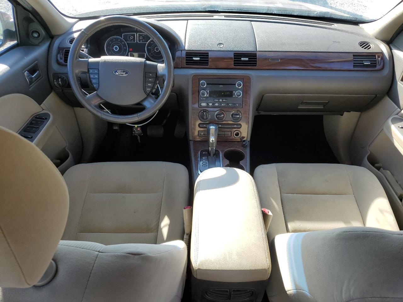 2008 Ford Taurus - Image 8