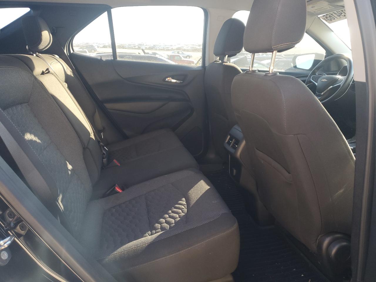 2018 Chevrolet Equinox - Image 11