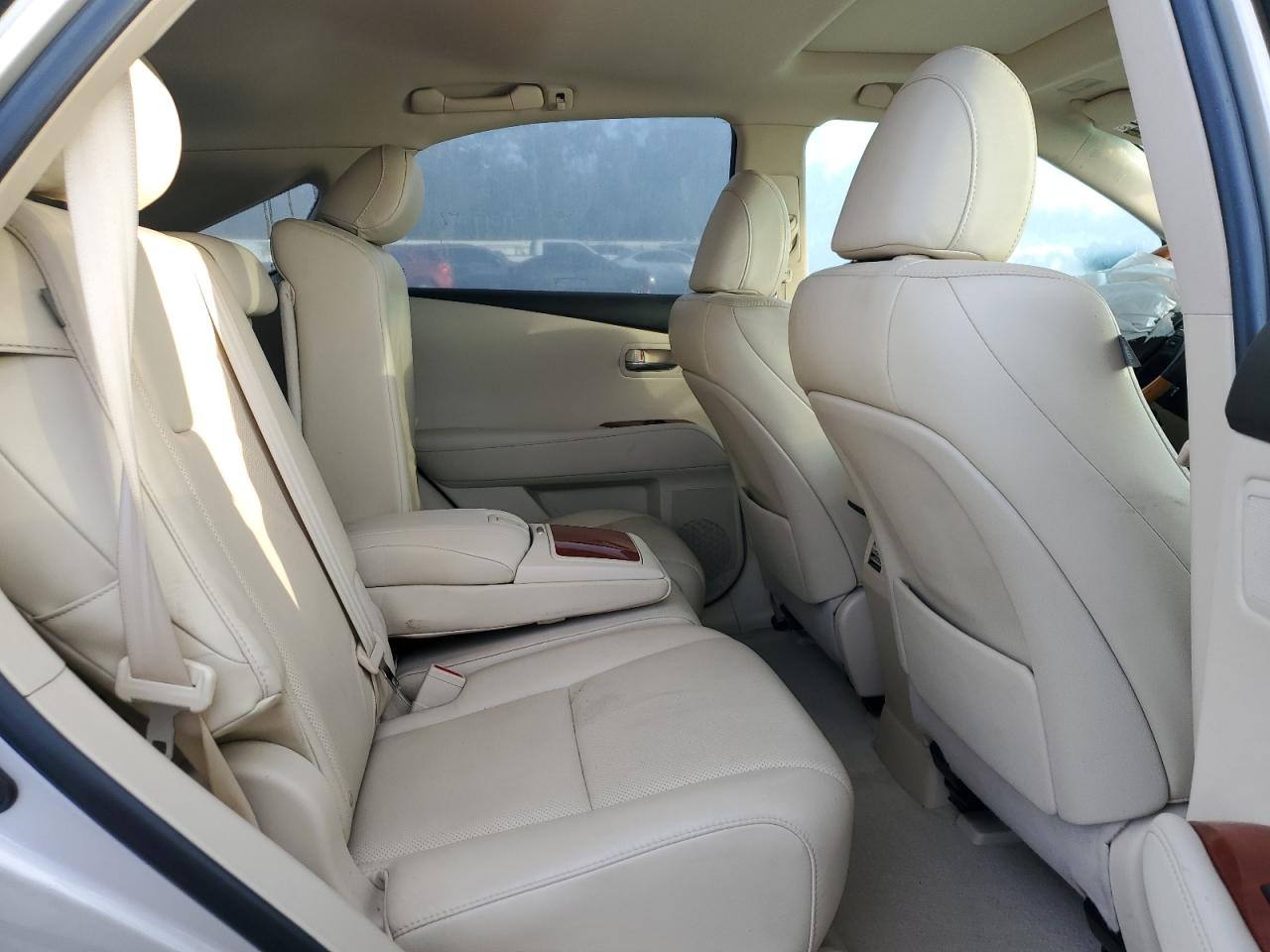 2012 Lexus RX - Image 12