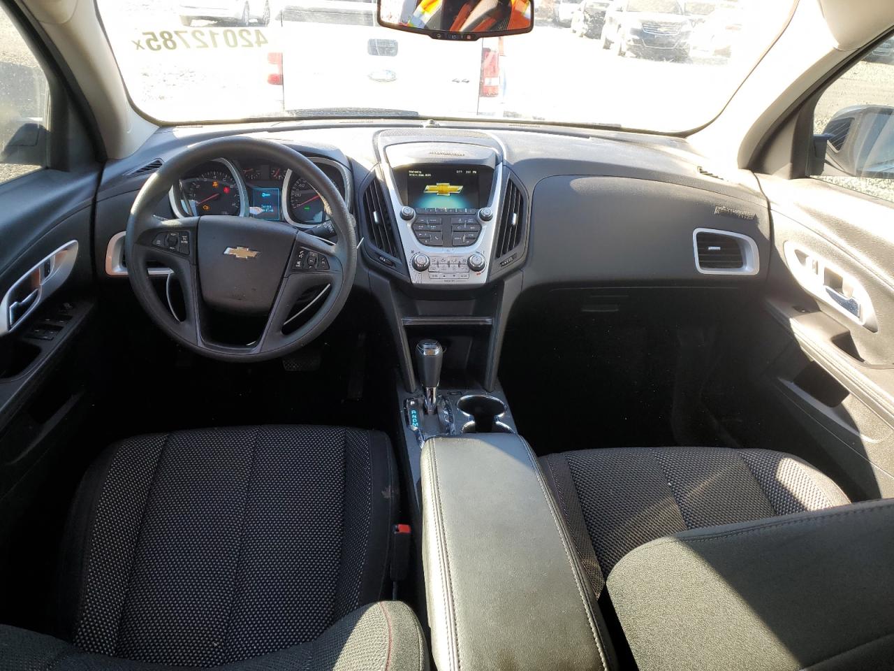 2017 Chevrolet Equinox - Image 8
