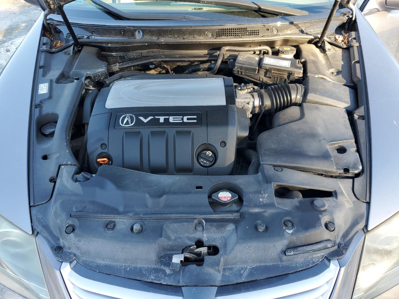 2008 Acura RL - Image 11