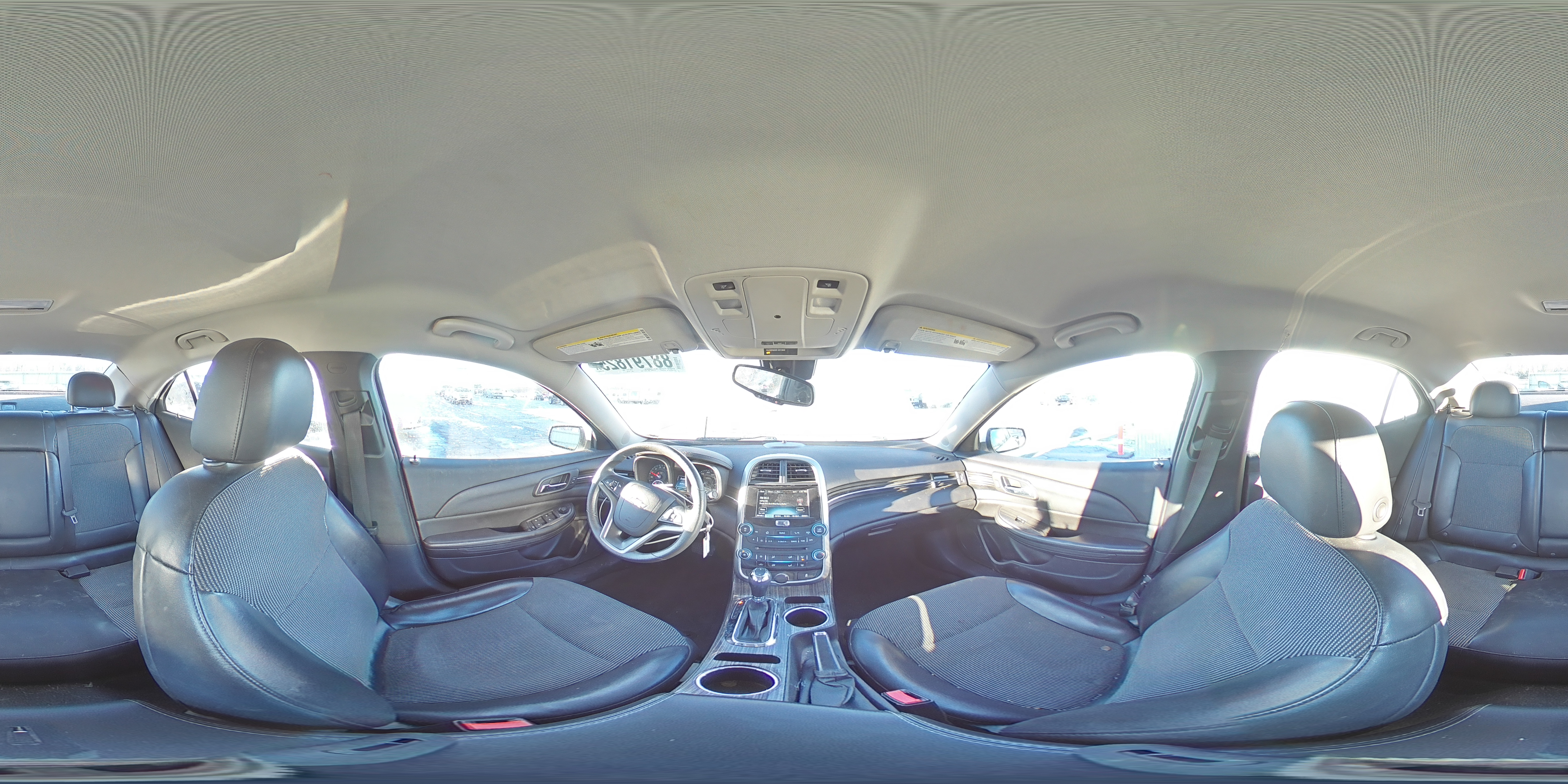 2016 Chevrolet Malibu - Image 15