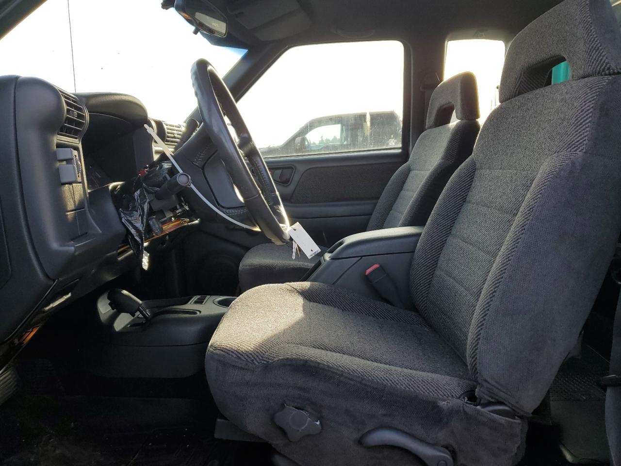 1995 Chevrolet S-10 Pickup - Image 7