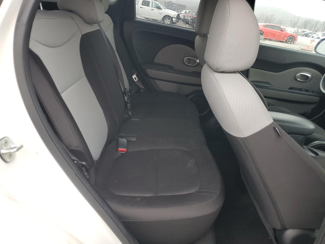 2016 Kia Soul - Image 10
