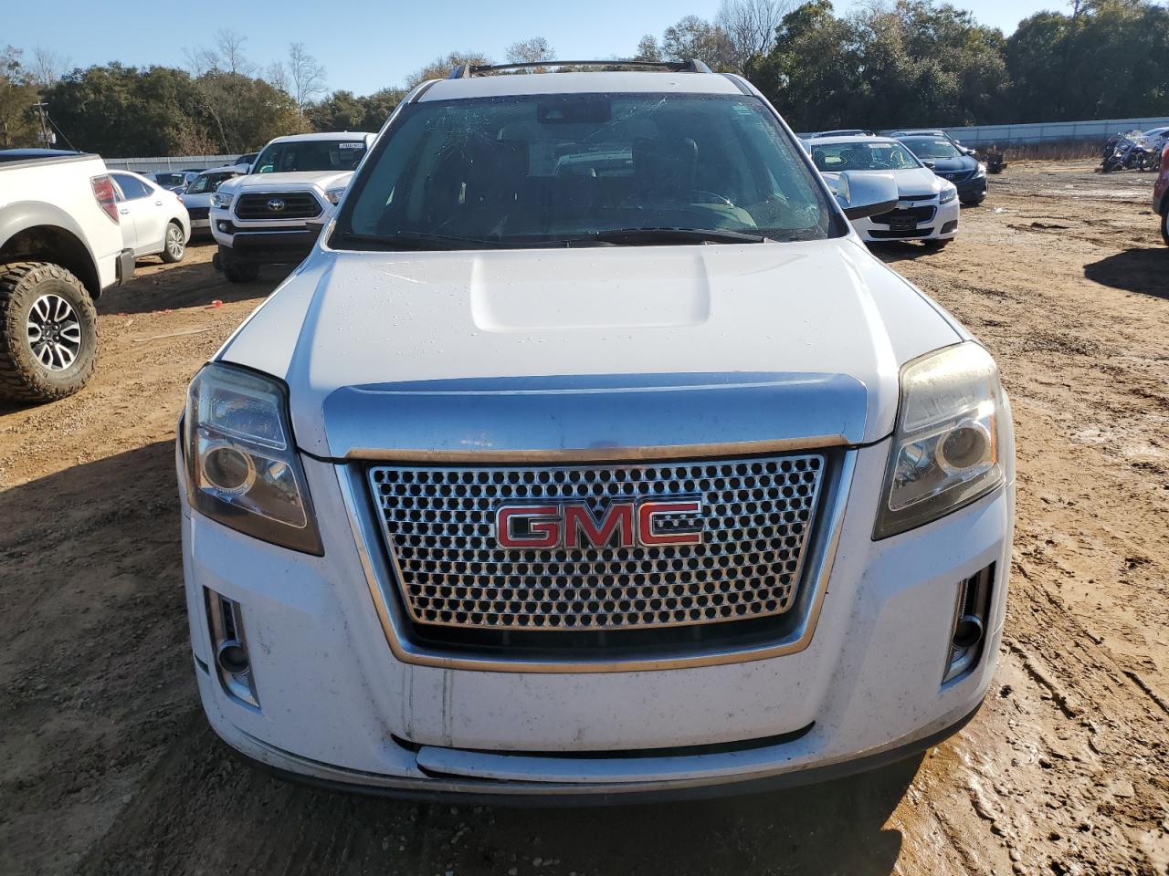 2013 GMC Terrain - Image 5