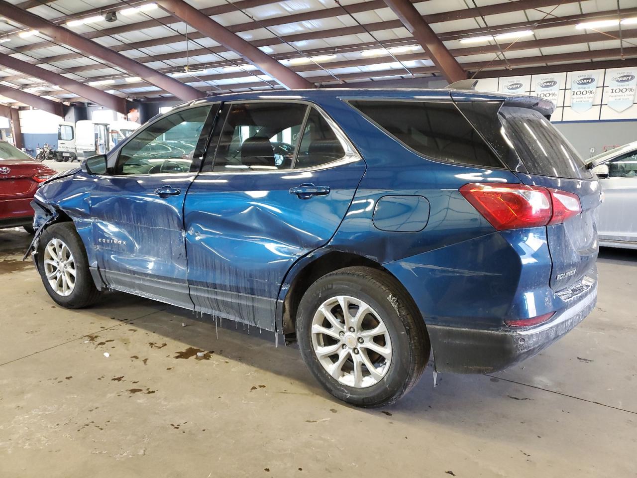 2020 Chevrolet Equinox - Image 2