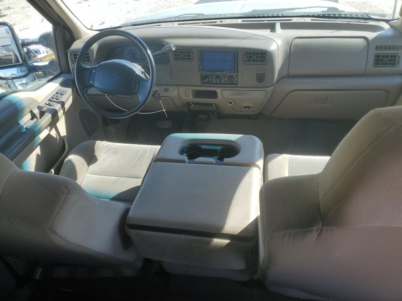 2002 Ford F250 - Image 8