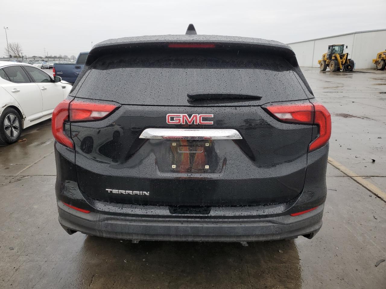 2018 GMC Terrain - Image 6