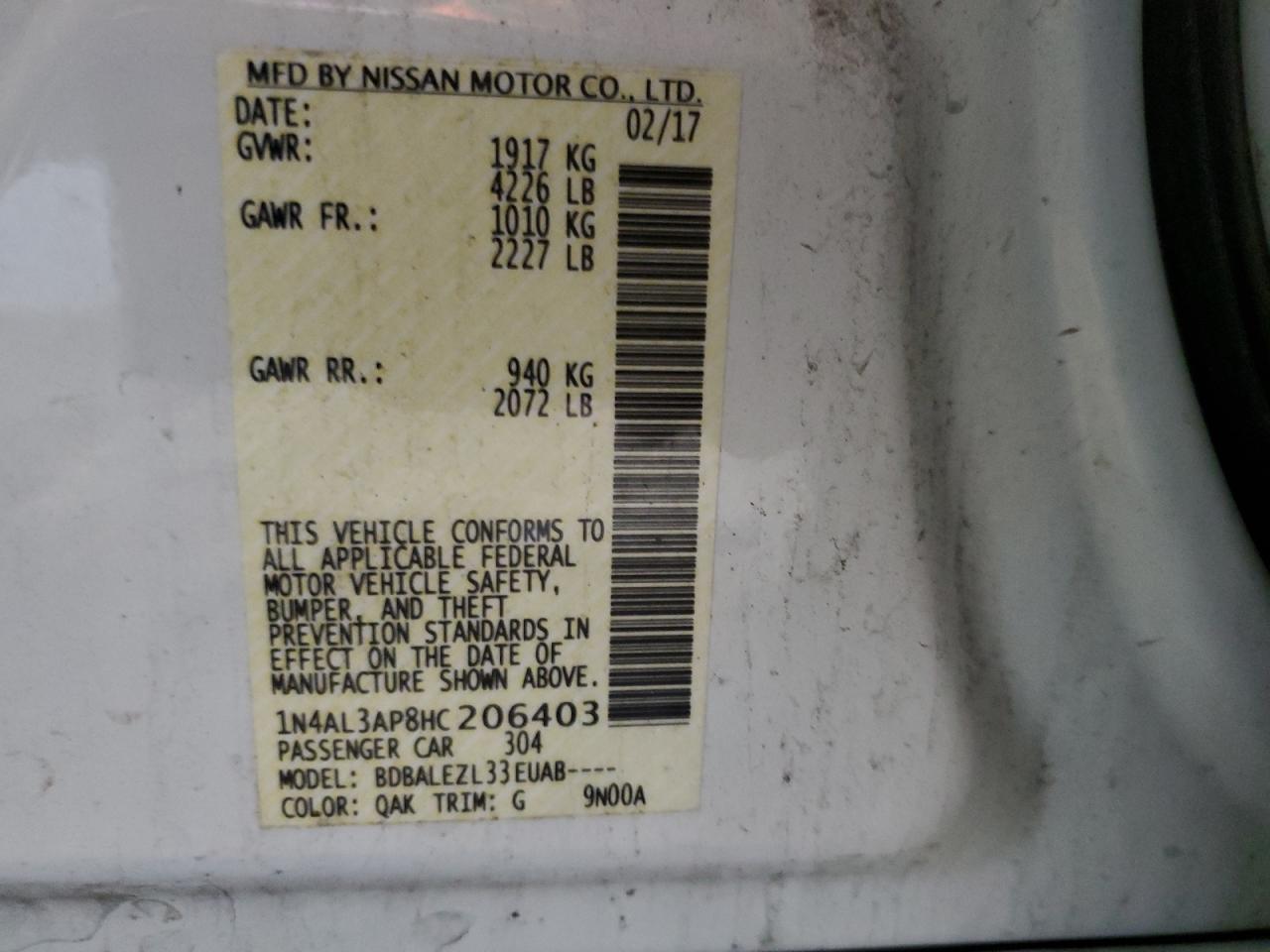 2017 Nissan Altima - Image 13