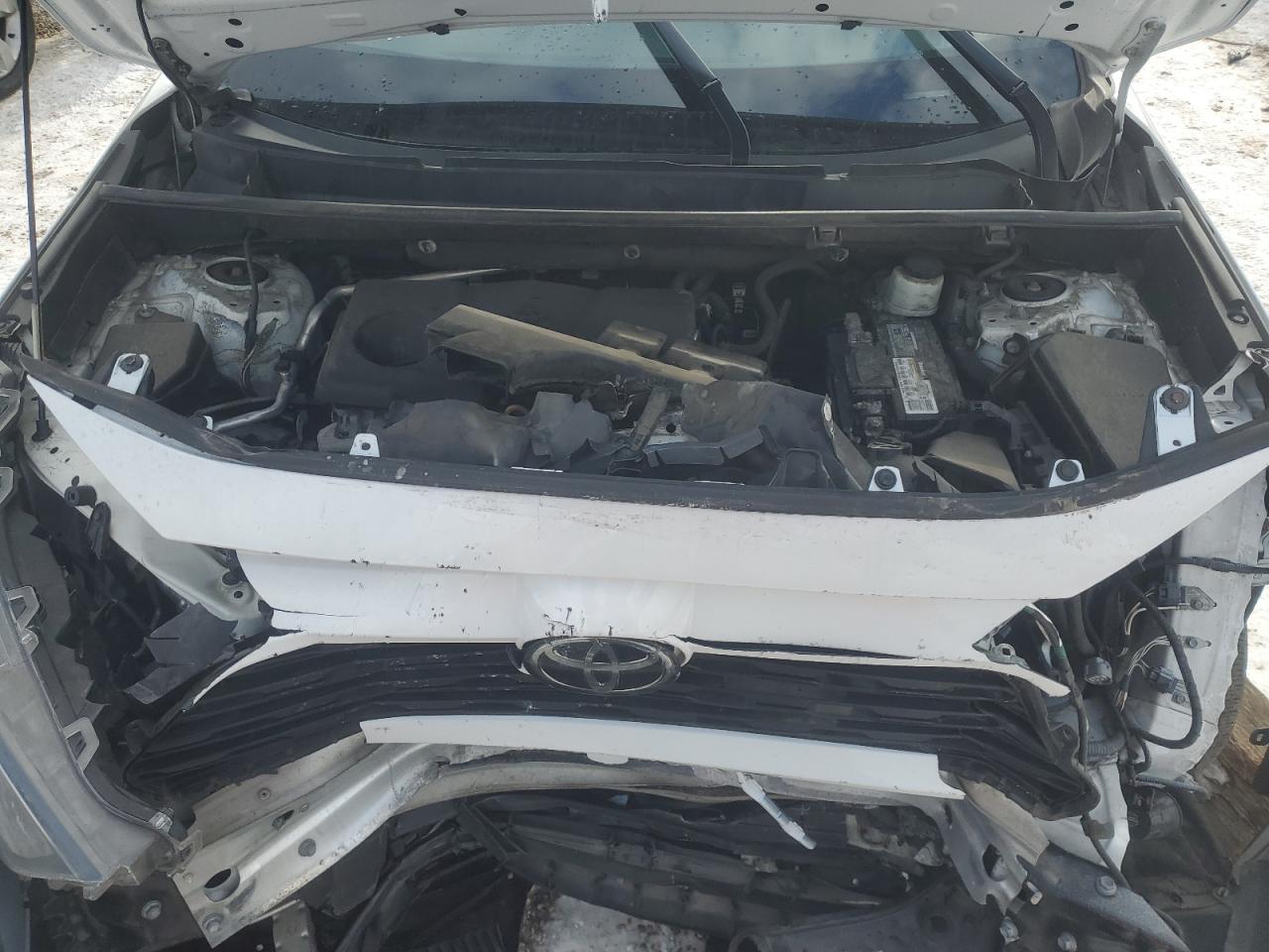 2020 Toyota RAV 4 - Image 12