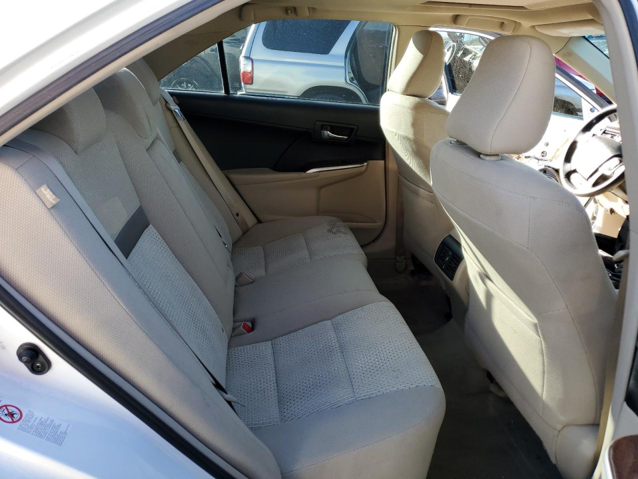 2014 Toyota Camry - Image 10