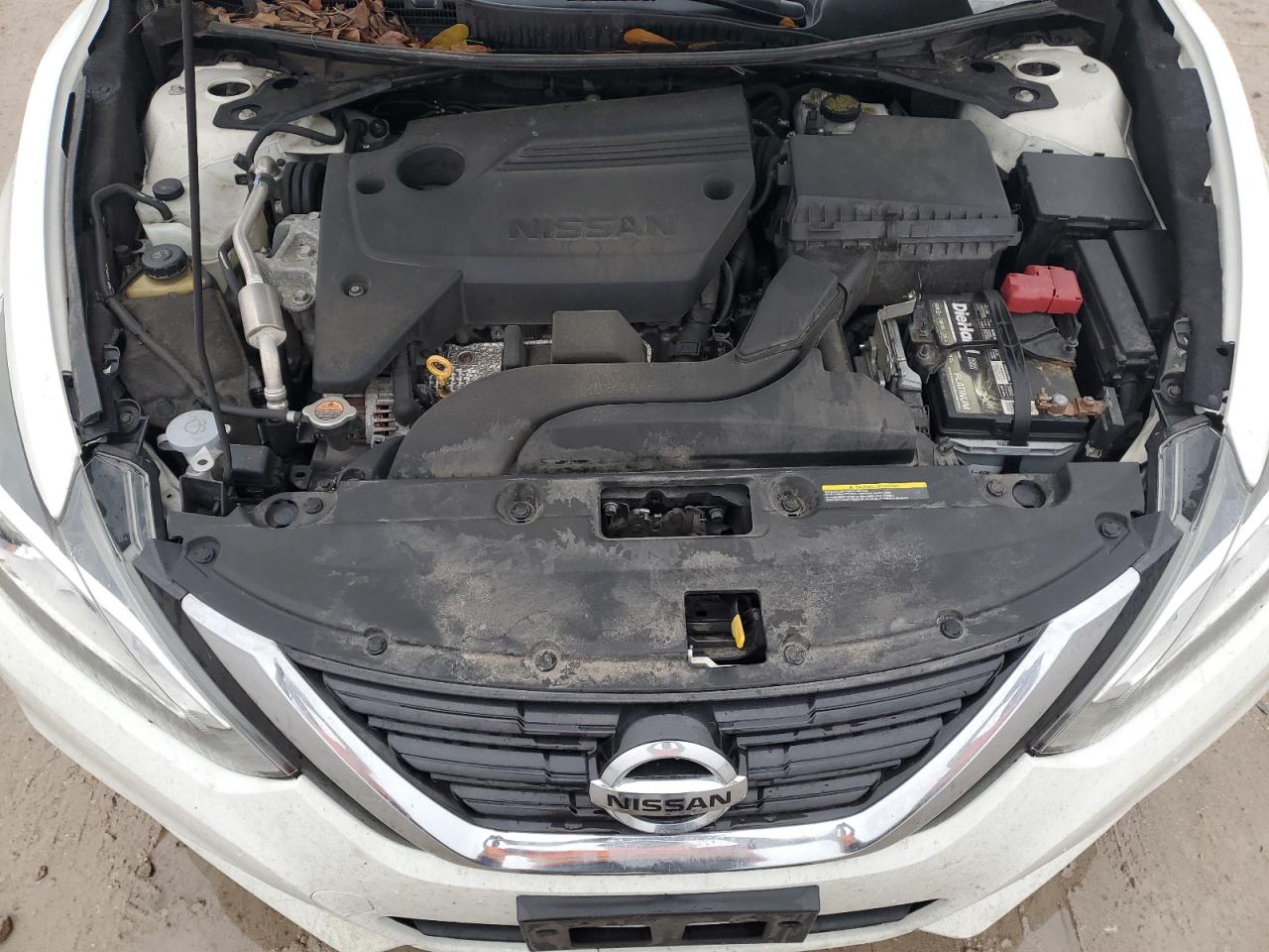 2018 Nissan Altima - Image 11