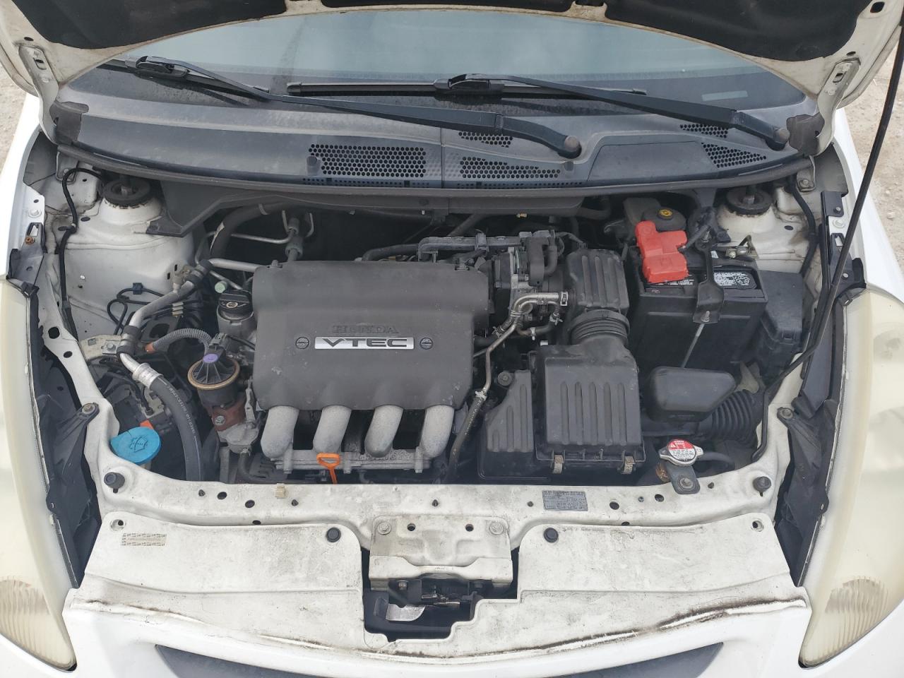 2007 Honda Fit - Image 11