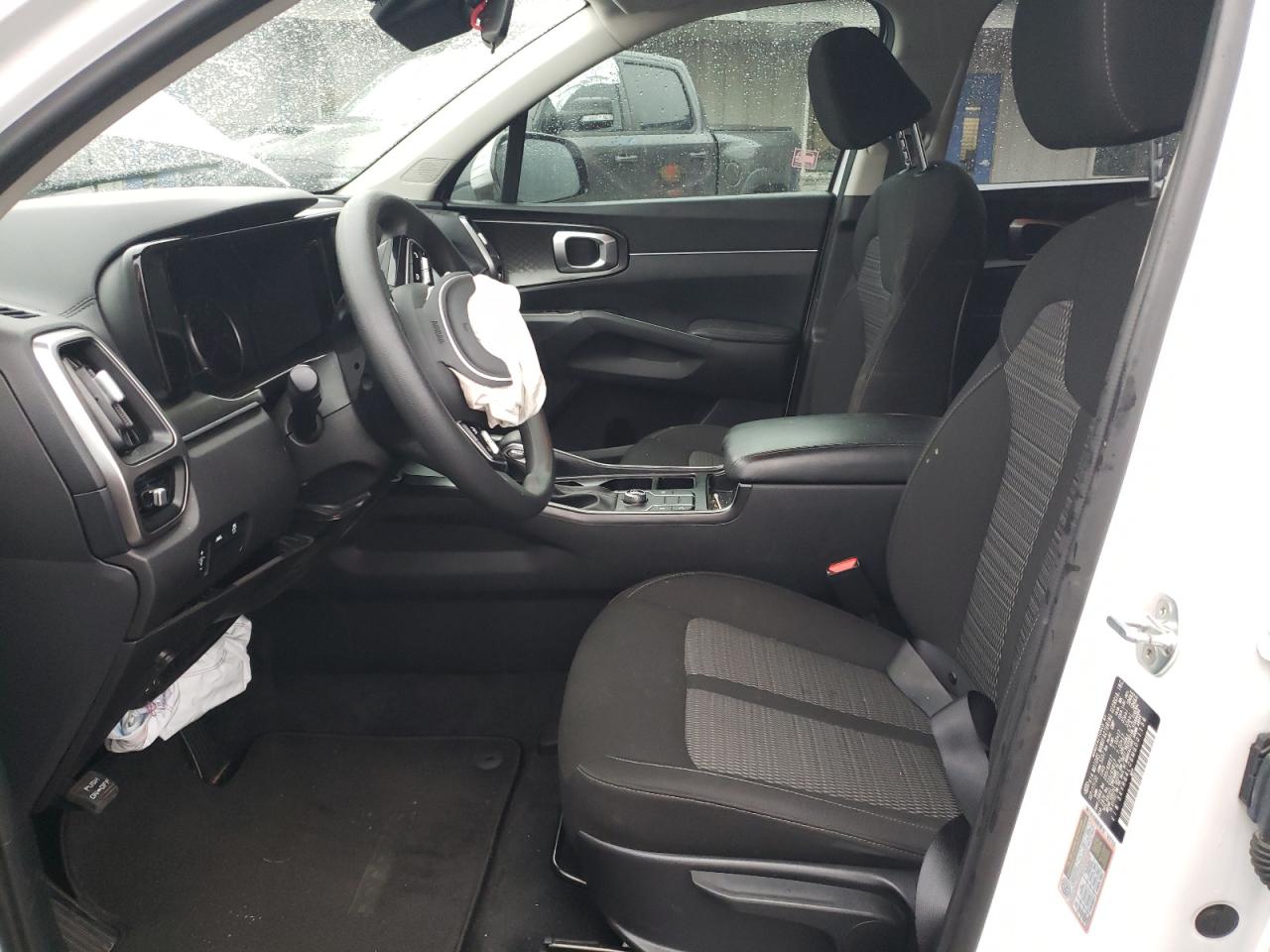 2021 Kia Sorento - Image 7