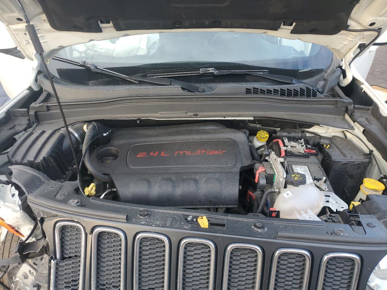 2018 Jeep Renegade - Image 12