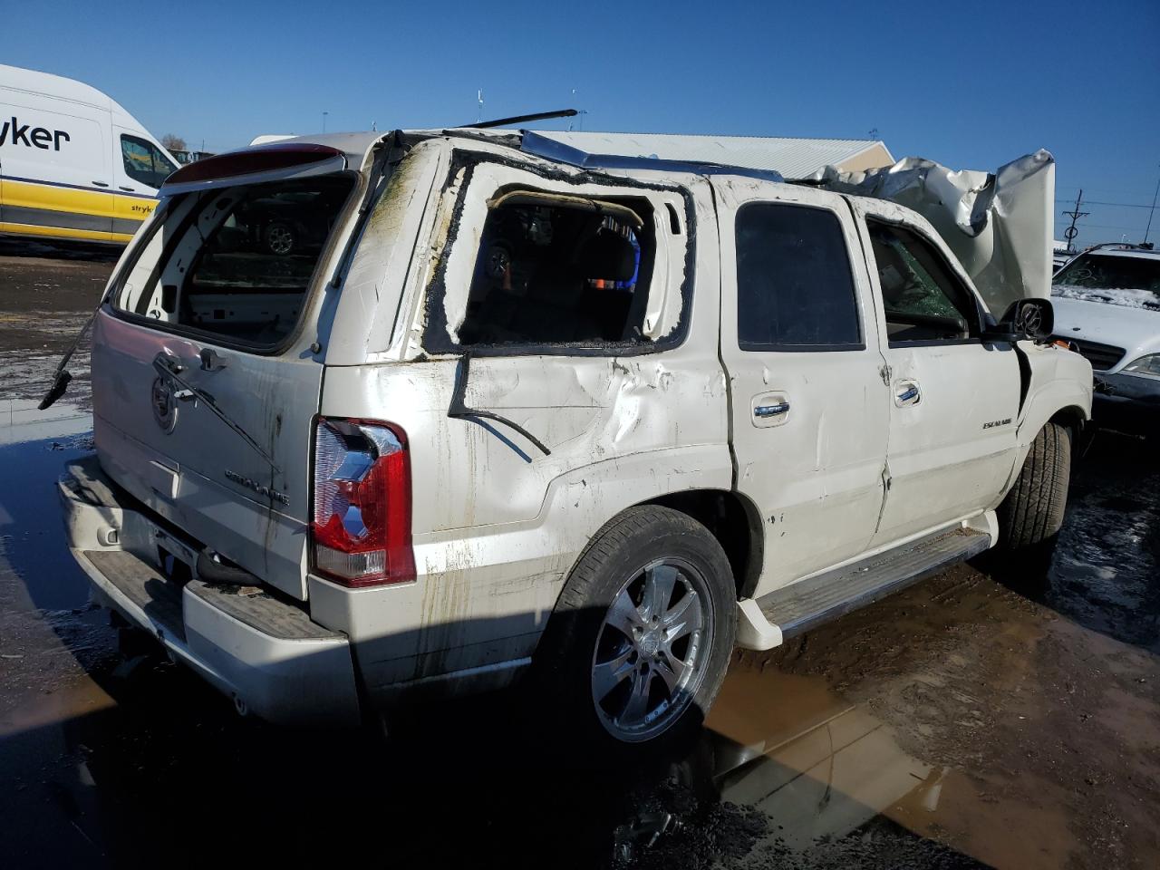 2006 Cadillac Escalade - Image 3