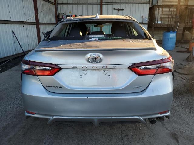  TOYOTA CAMRY 2021 Silver