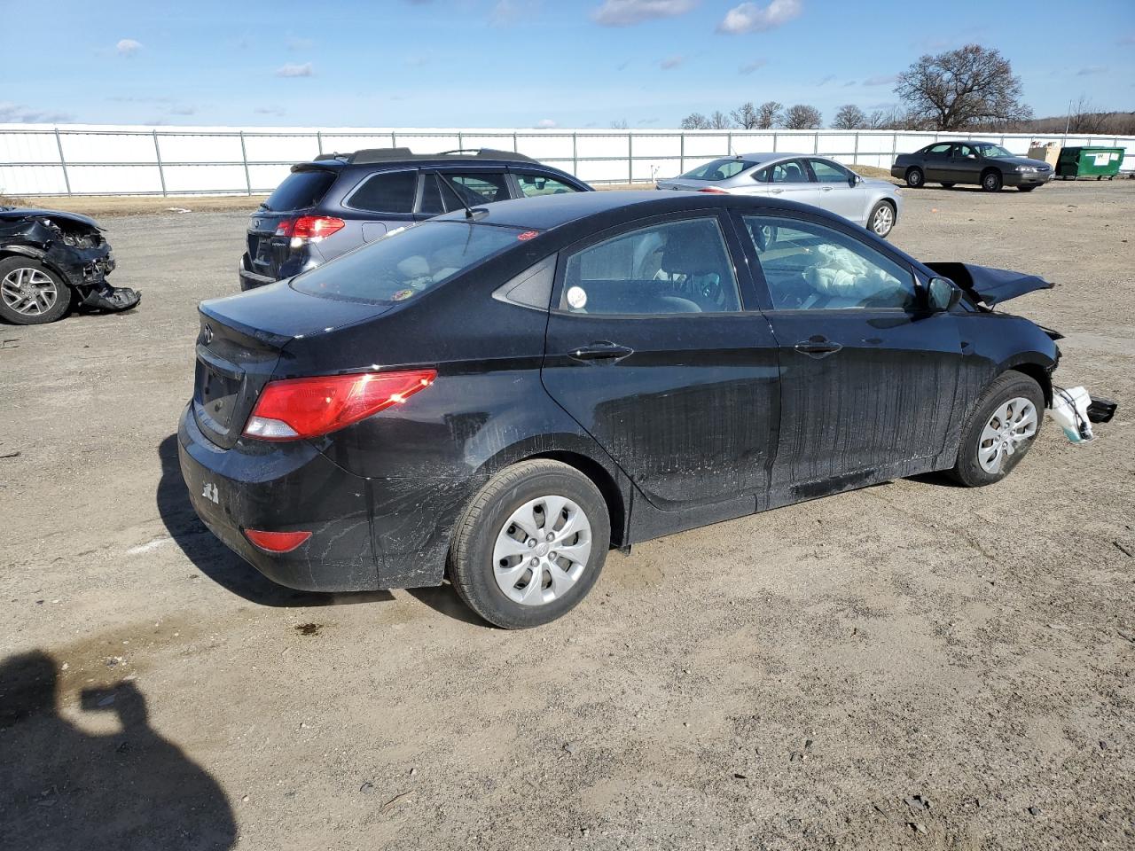 2017 Hyundai Accent - Image 3