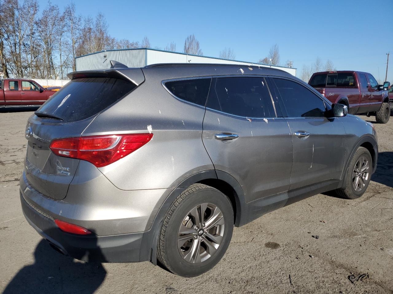2015 Hyundai Santa Fe - Image 3