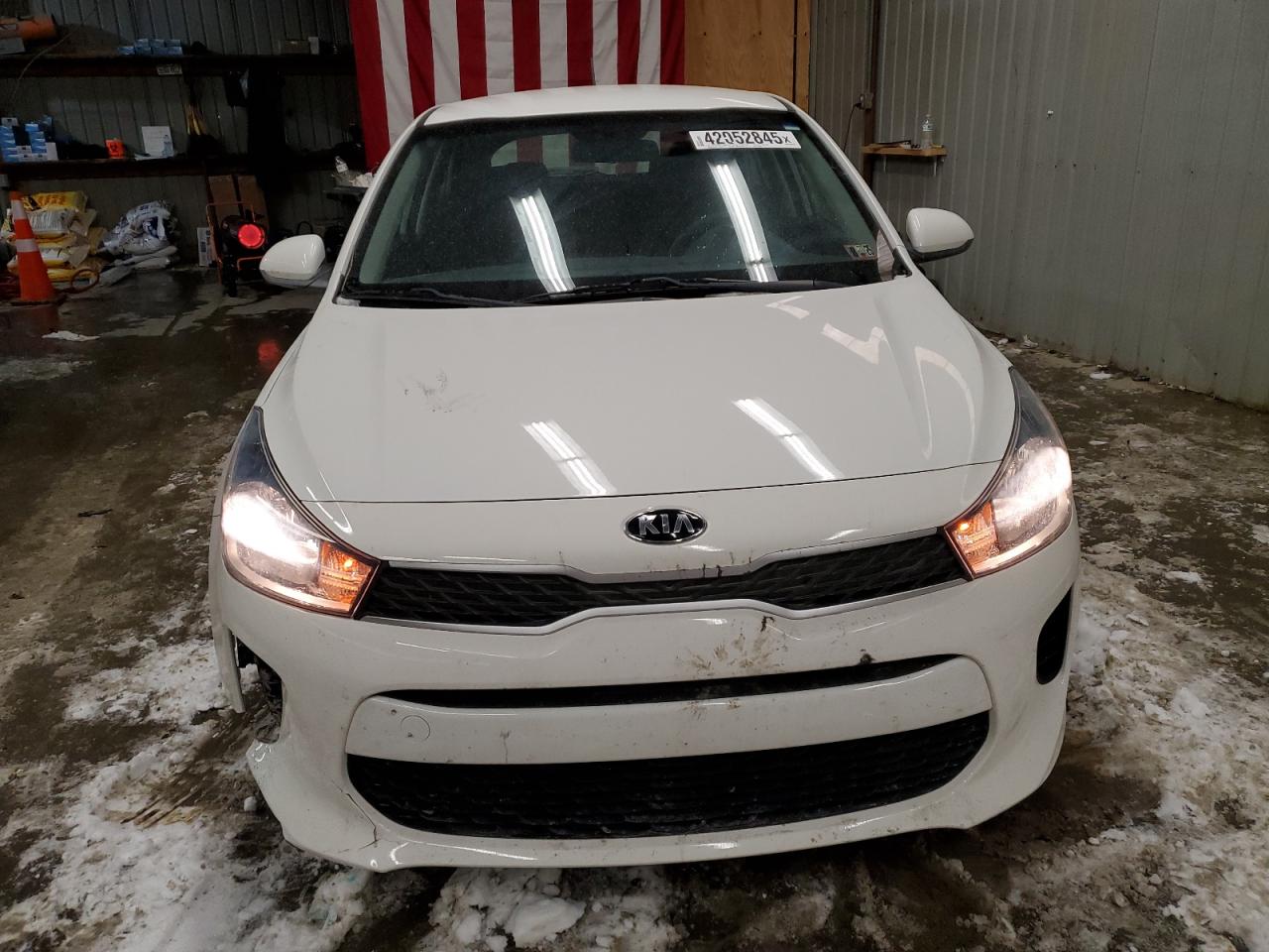 2020 Kia Rio - Image 5