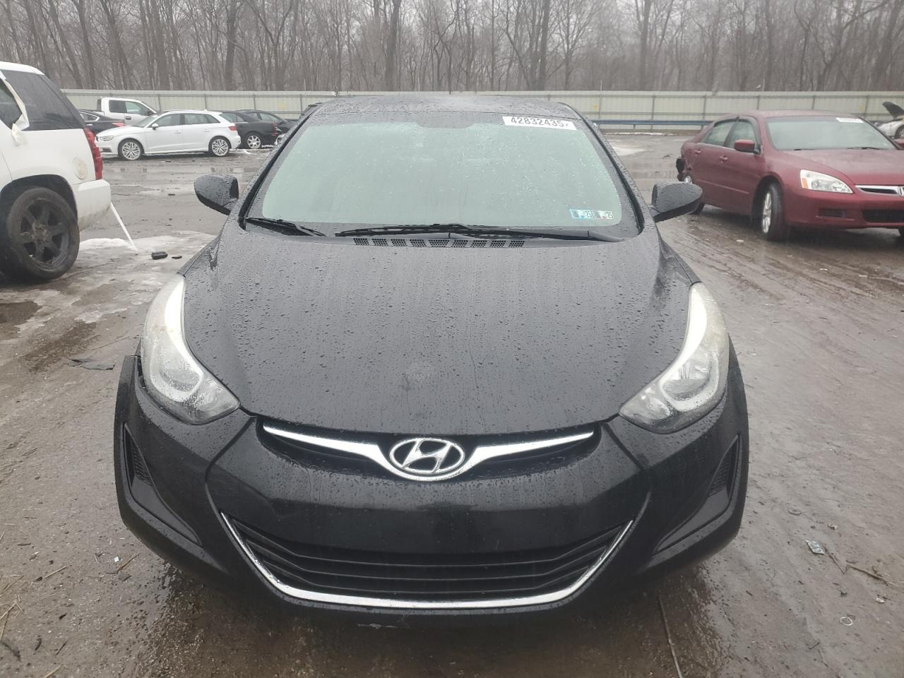 2014 Hyundai Elantra - Image 5