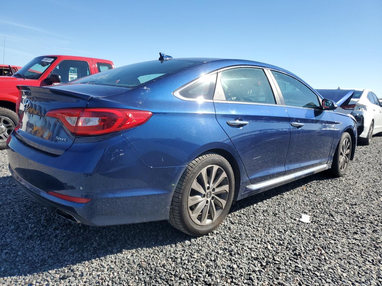 2017 Hyundai Sonata - Image 3