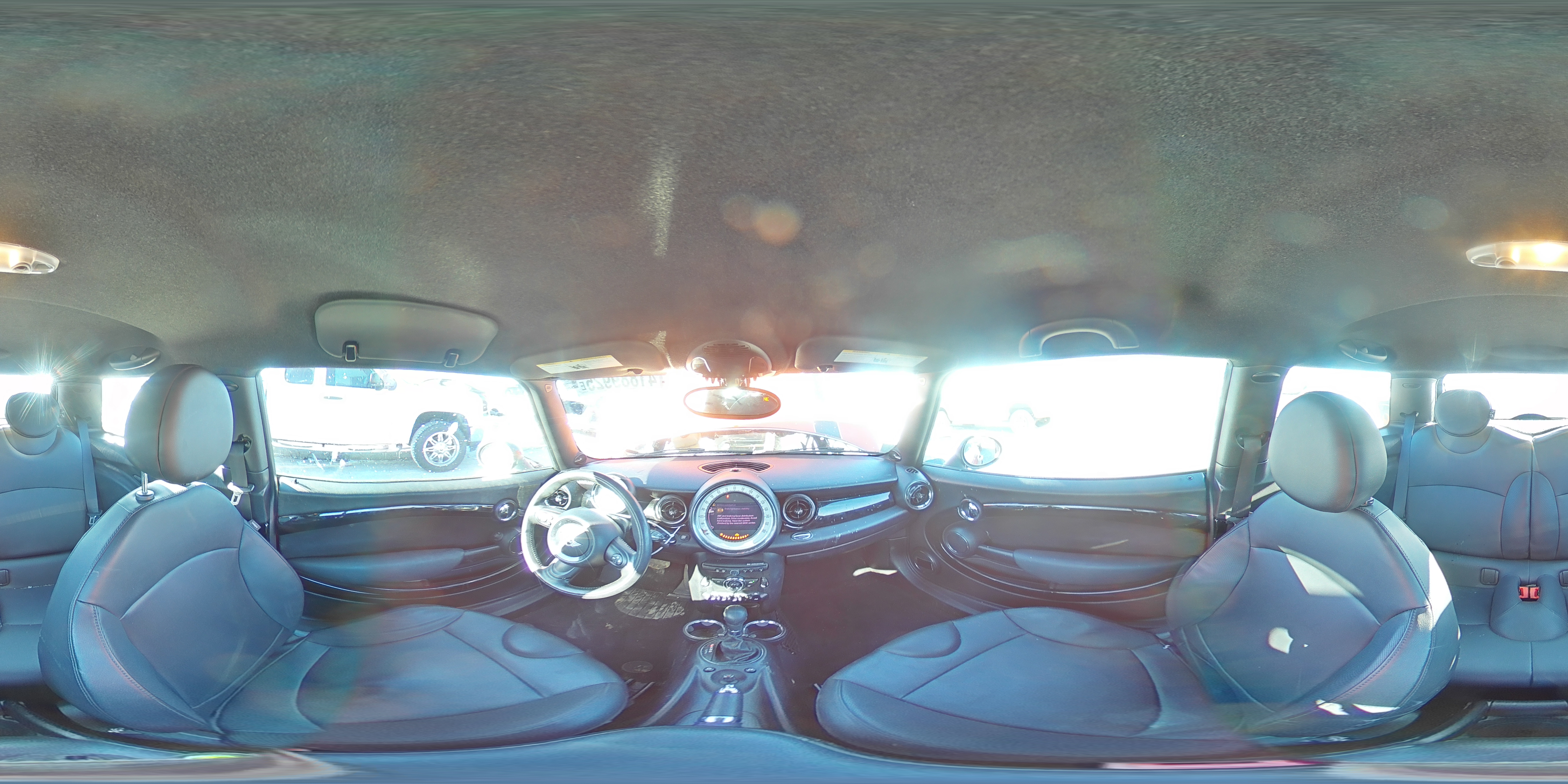 2013 MINI Cooper - Image 15