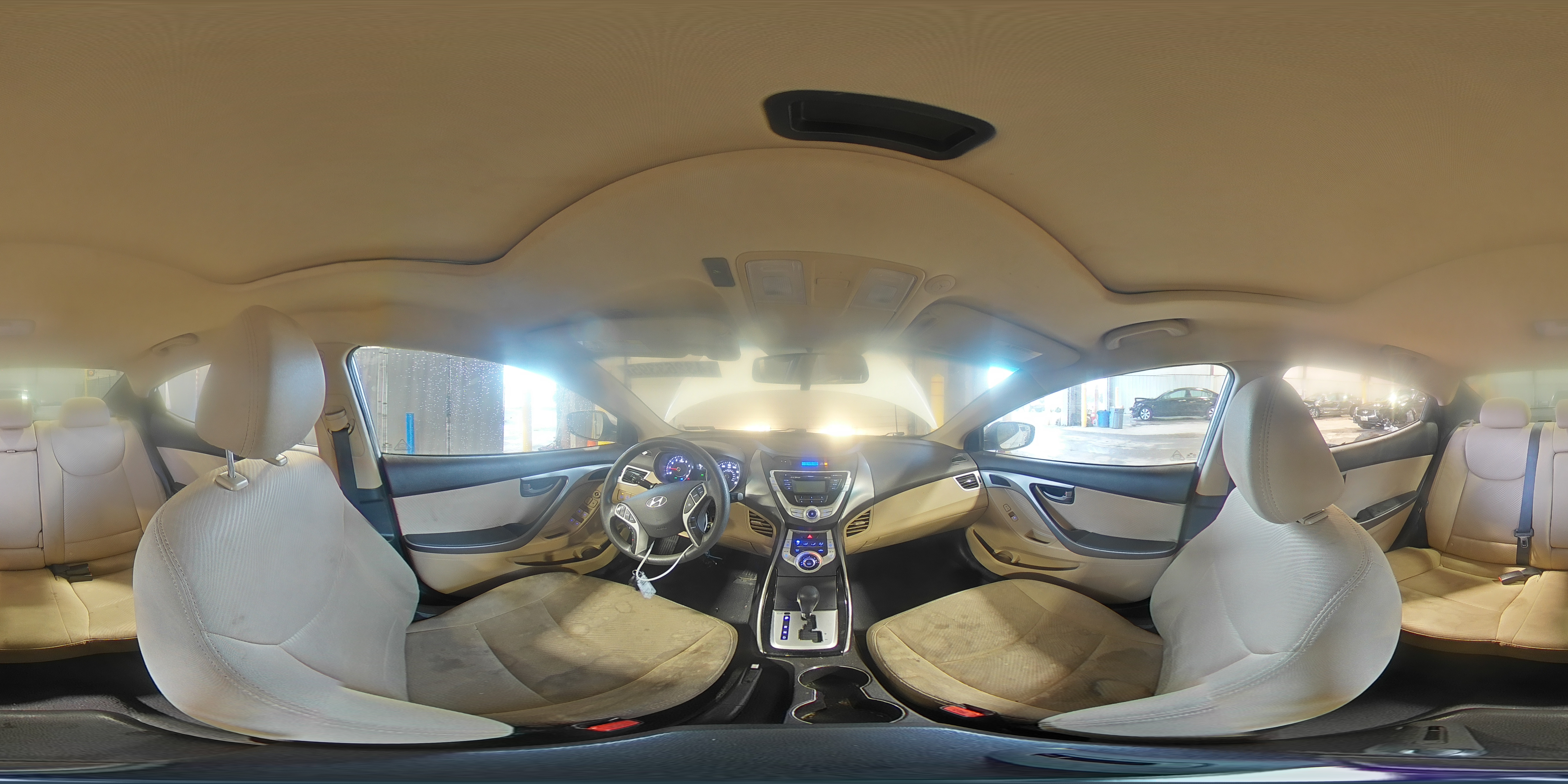 2013 Hyundai Elantra - Image 14