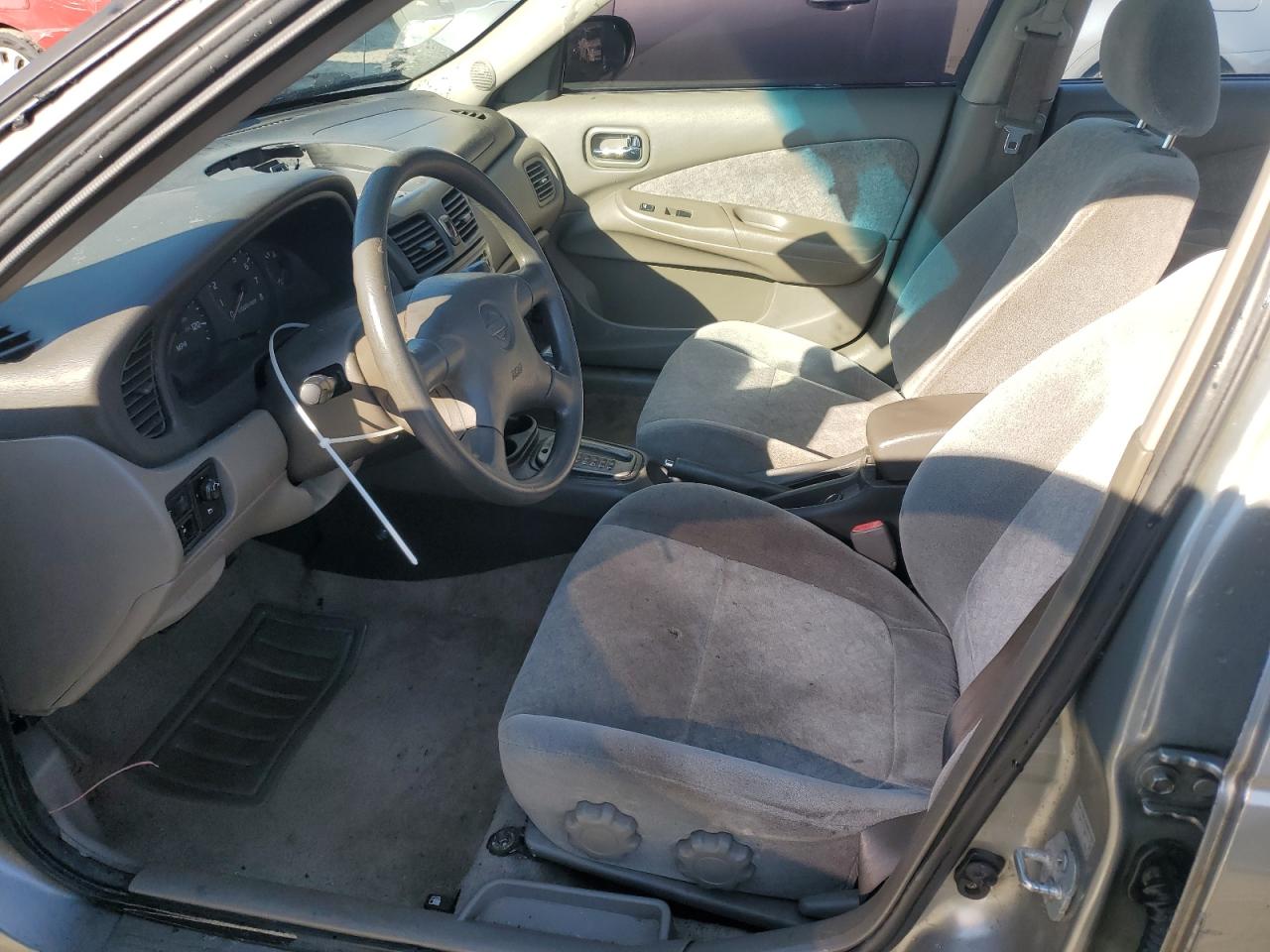 2002 Nissan Sentra - Image 7
