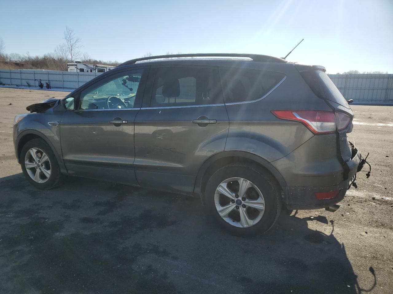 2016 Ford Escape - Image 2