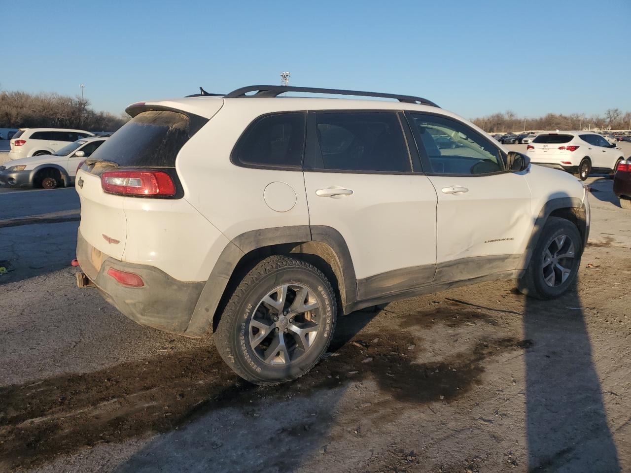 2015 Jeep Cherokee - Image 3
