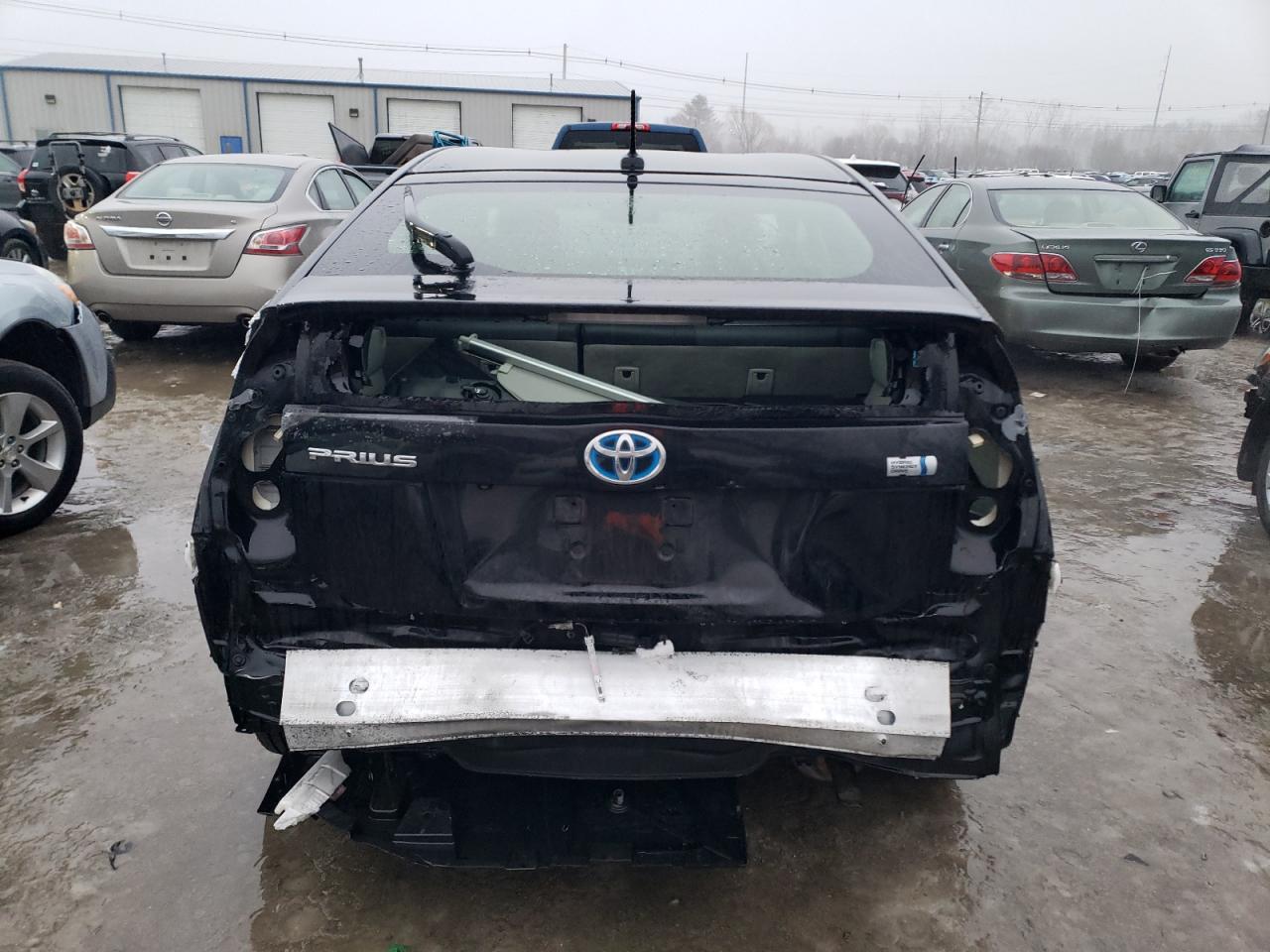 2015 Toyota Prius - Image 6