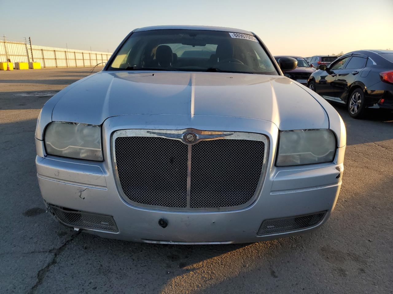 2008 Chrysler 300 - Image 5