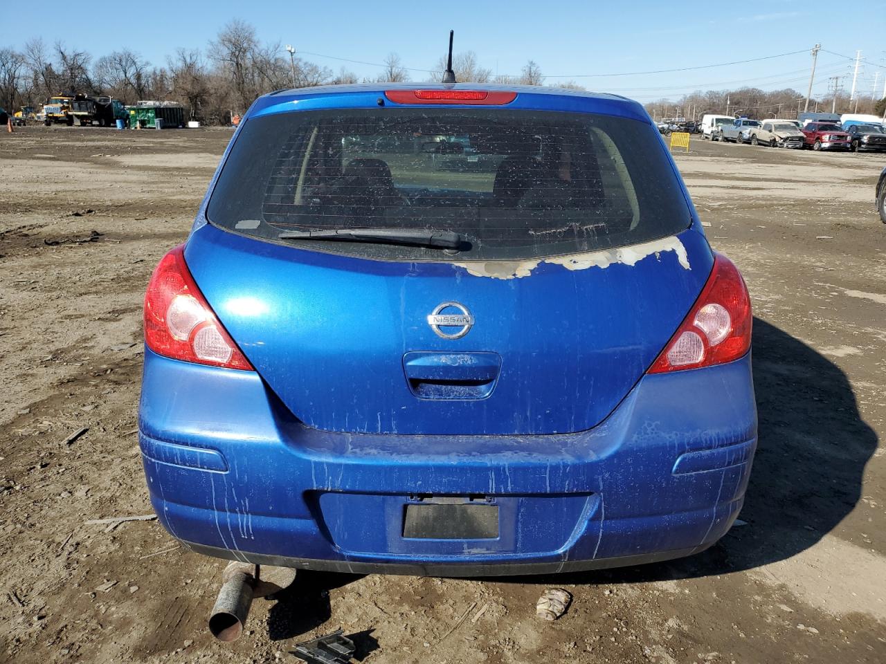 2009 Nissan Versa - Image 6